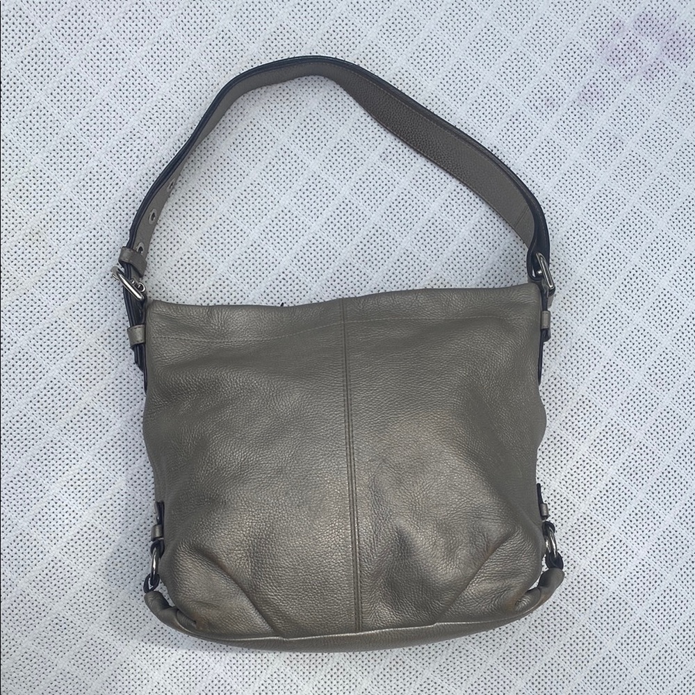 Coach Hobo Silver Metallic Taupe Leather Shoulder Bag💛🌻 Good Condition